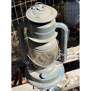 Vintage Dietz No 90 D-Lite Blue Metal Oil Lantern‎ Hurricane Lamp Rustic Decor